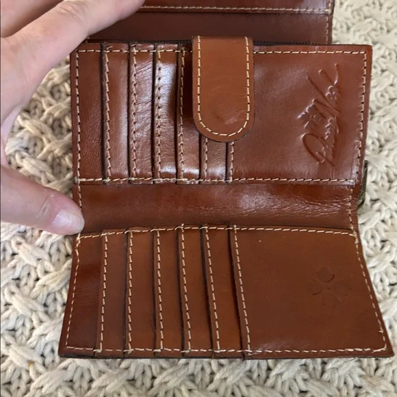 Patricia Nash Embossed Leather Wallet - Picture 8 of 9